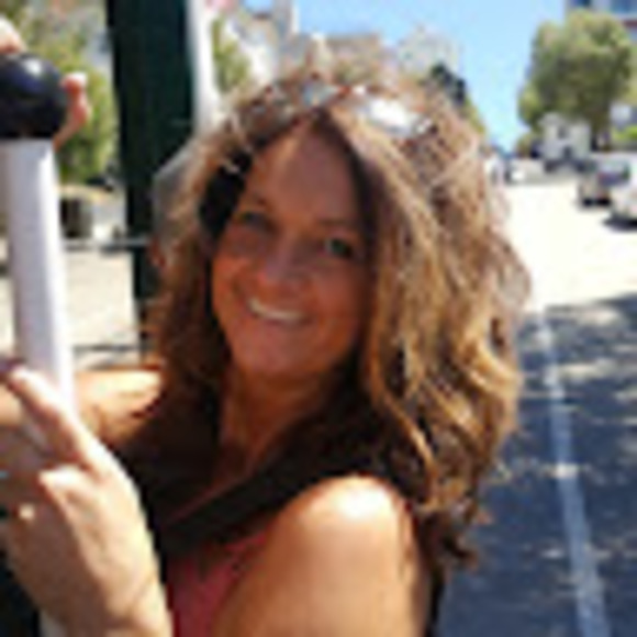 Meet your Posher, Peg - Picture 1 of 1